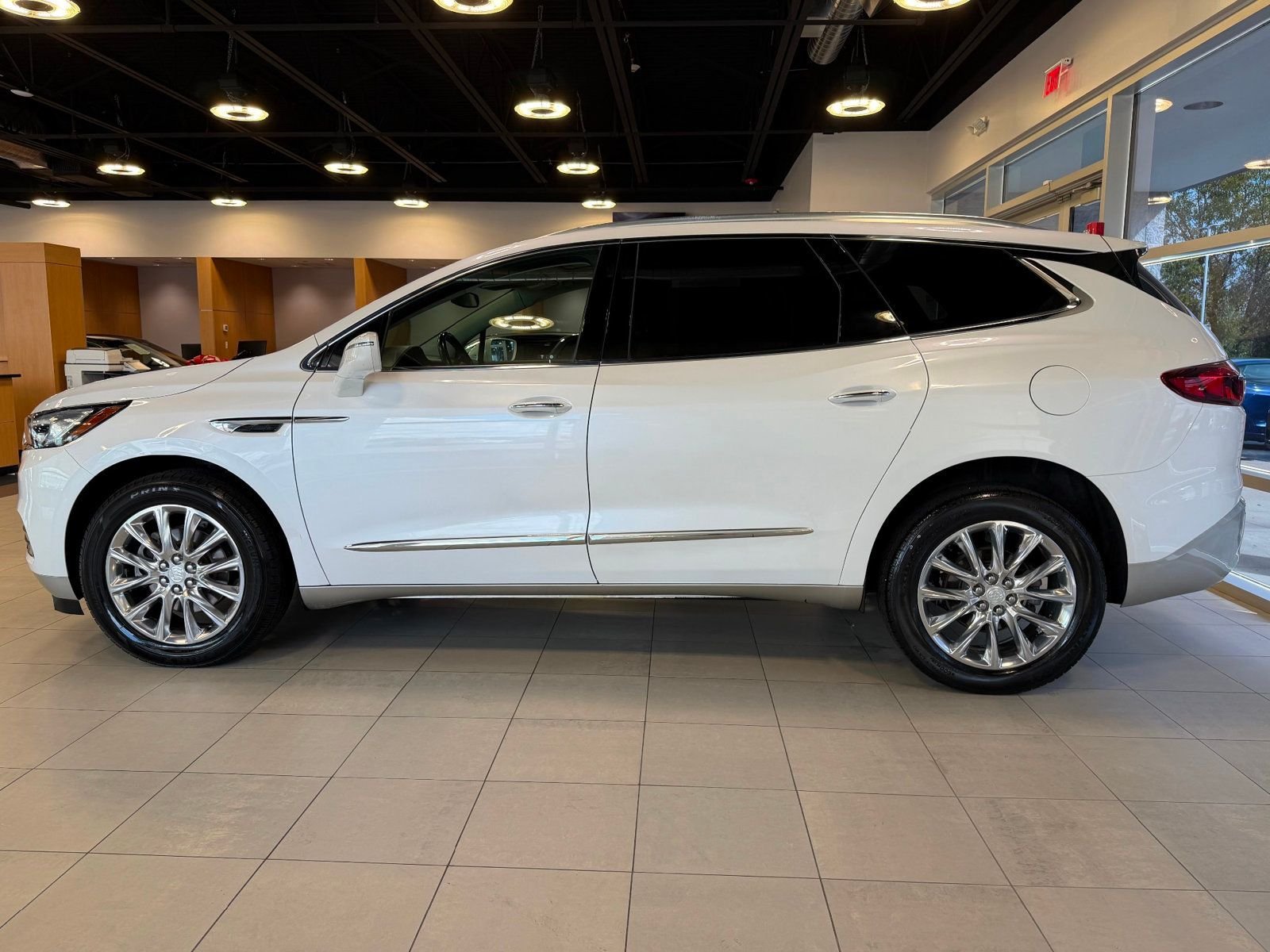 2018 Buick Enclave Essence photo 6