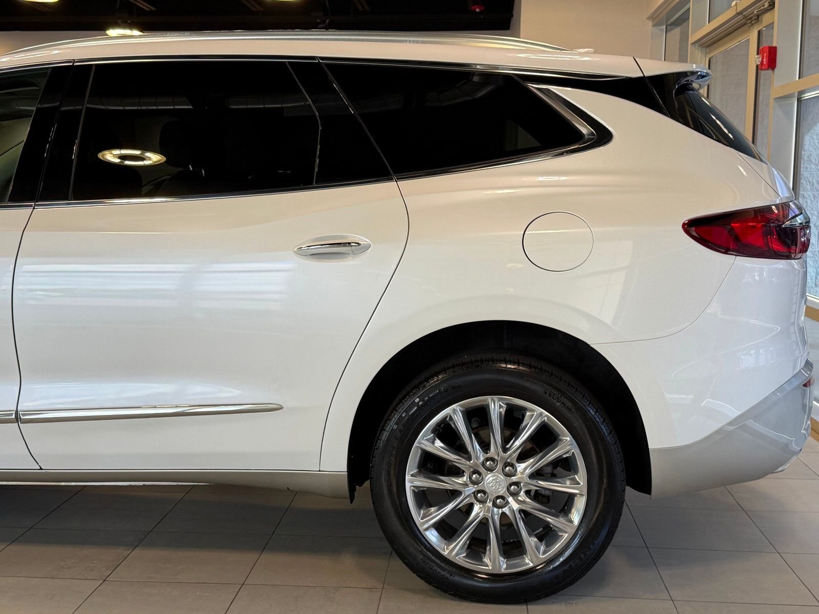 2018 Buick Enclave Essence photo 8