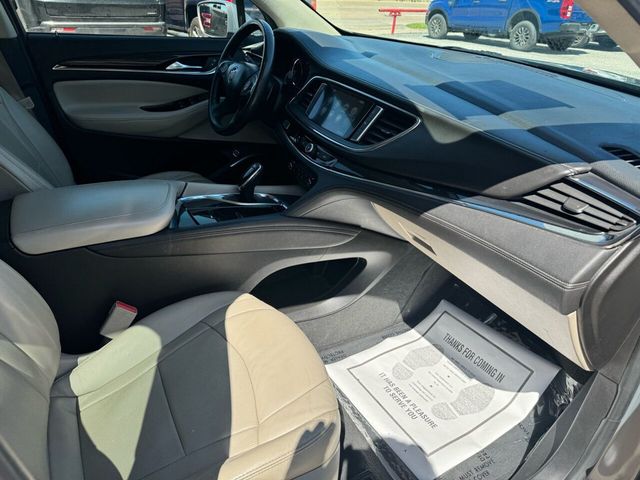 2018 Buick Enclave FWD 4dr Essence - 22389170 - 13