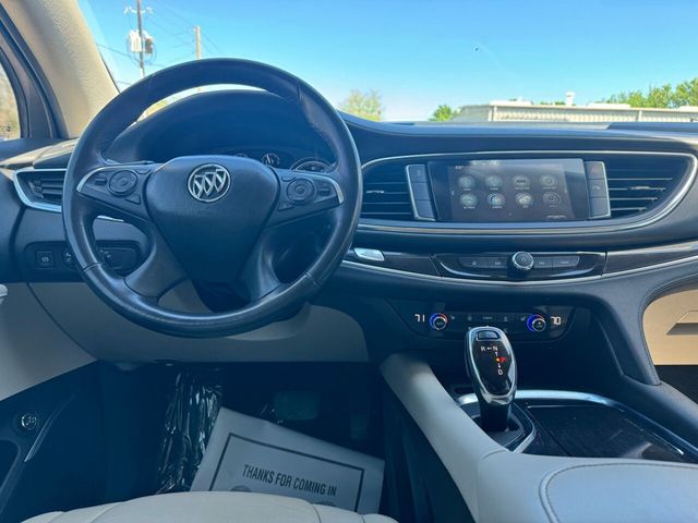 2018 Buick Enclave FWD 4dr Essence - 22389170 - 17