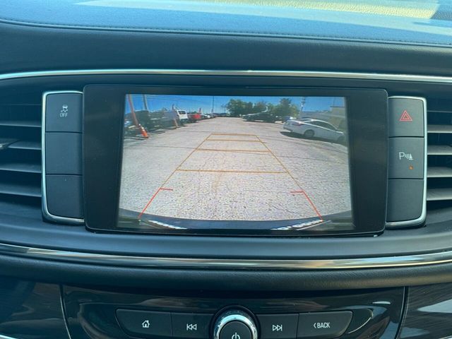2018 Buick Enclave FWD 4dr Essence - 22389170 - 20