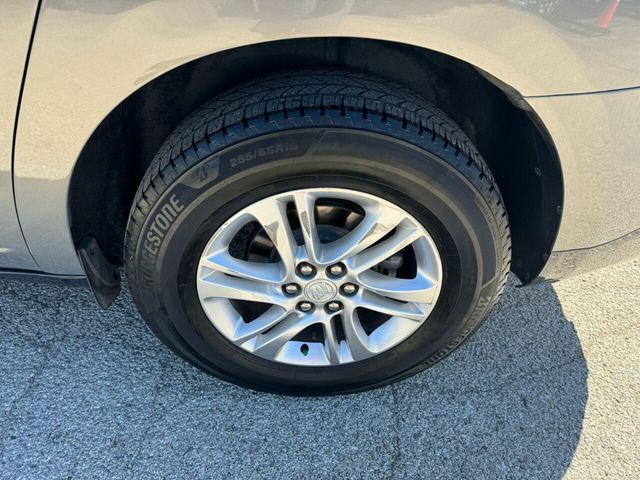 2018 Buick Enclave FWD 4dr Essence - 22389170 - 26