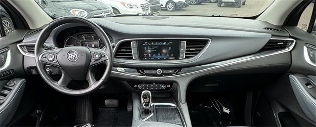 2018 Buick Enclave FWD 4dr Premium - 22411206 - 17
