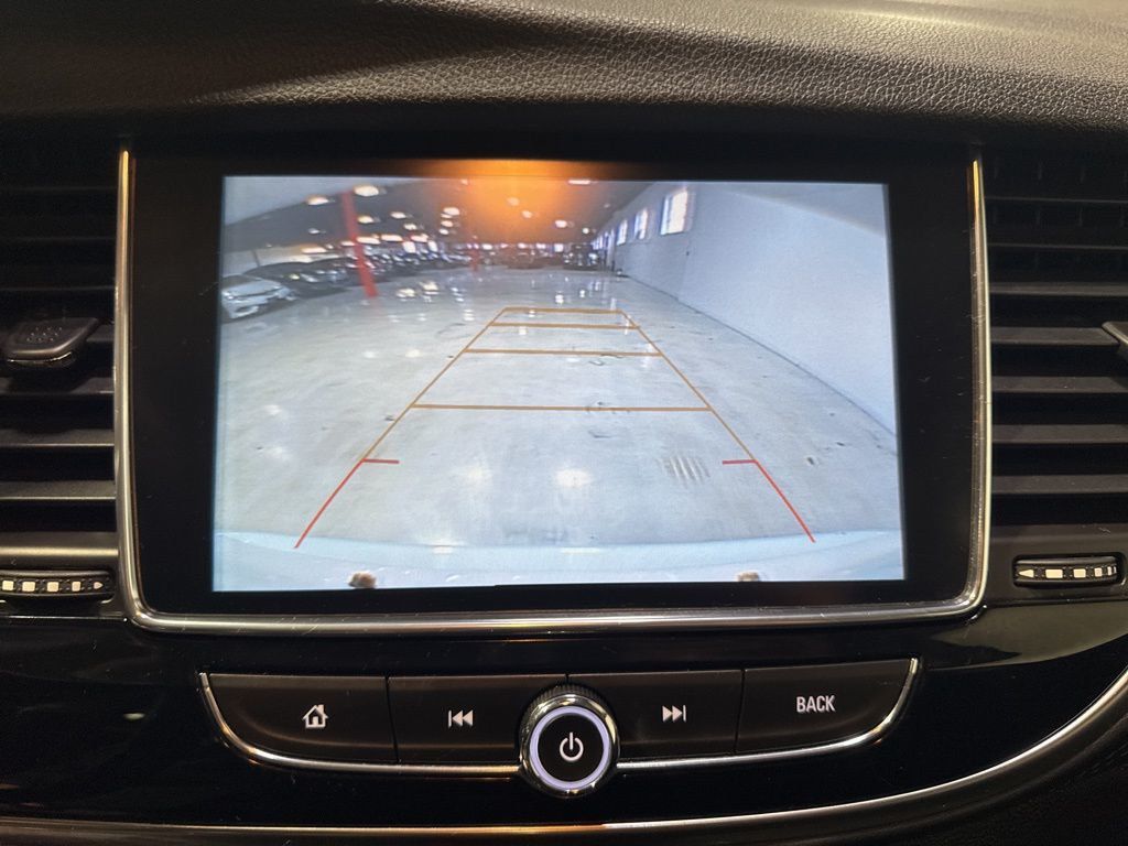 2018 Buick Encore FWD 4dr Preferred - 22996622 - 18