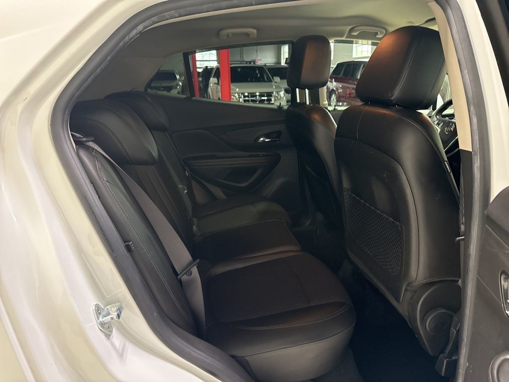 2018 Buick Encore FWD 4dr Preferred - 22996622 - 33