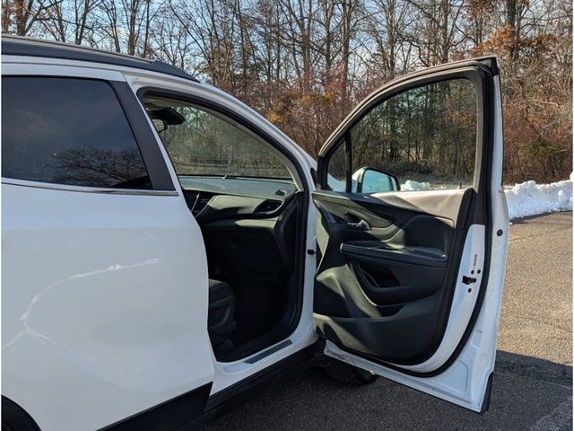 2018 Buick Encore FWD 4dr Preferred - 23030316 - 10