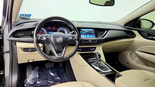2018 Buick Regal Sportback 4dr Sedan Essence w/ Driver Confidence Pkgs, Bose Audio & Nav. - 22994745 - 12