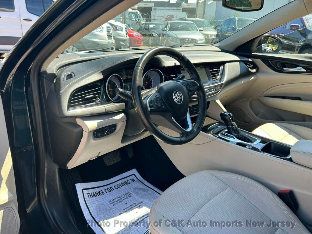 2018 Buick Regal Sportback Preferred II photo 20