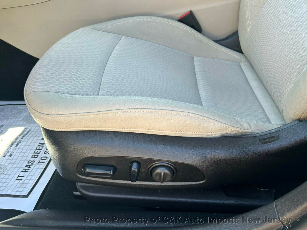 2018 Buick Regal Sportback Preferred II photo 22