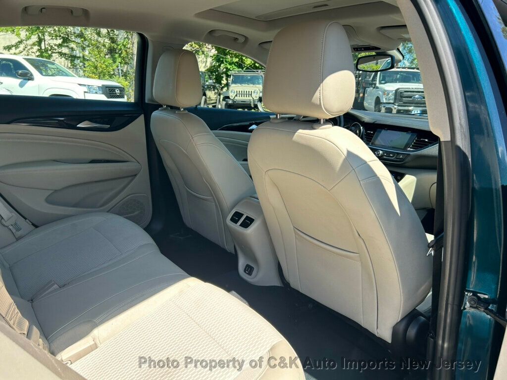 2018 Buick Regal Sportback Preferred II photo 28