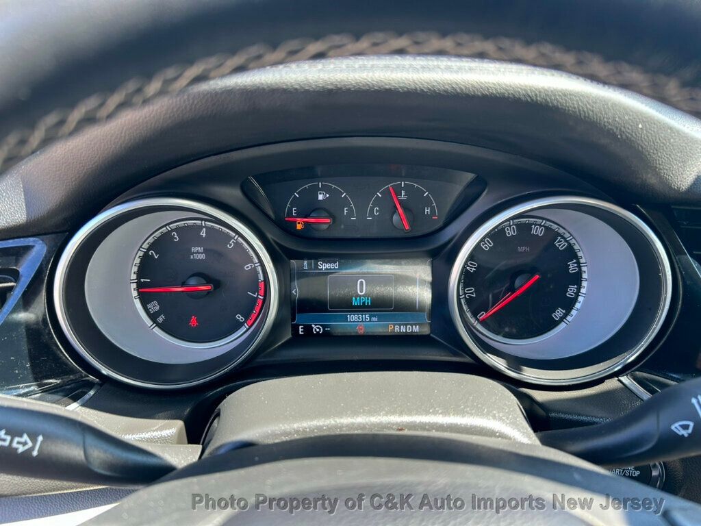 2018 Buick Regal Sportback Preferred II photo 34