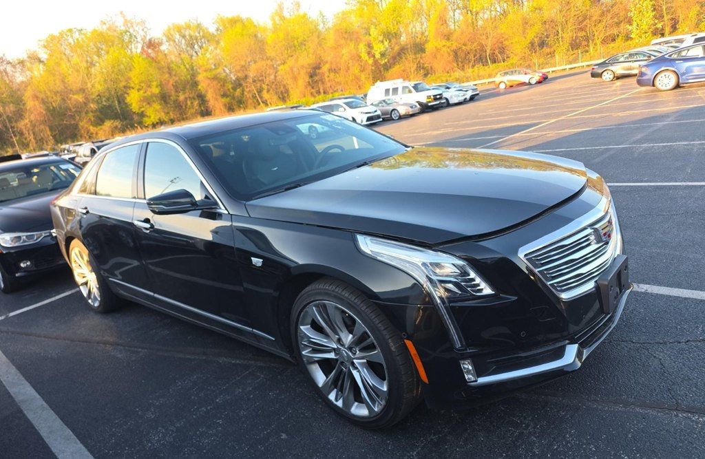 2018 Cadillac CT6 3.6L PLATINUM - 23010612 - 2
