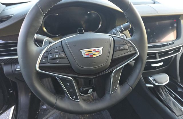 2018 Cadillac CT6 3.6L PLATINUM - 23010612 - 5