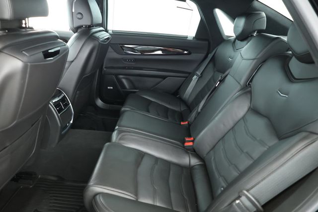 2018 Cadillac CT6 4dr Sedan 3.0L Turbo Platinum AWD with Exterior Accent Package - 22932630 - 18