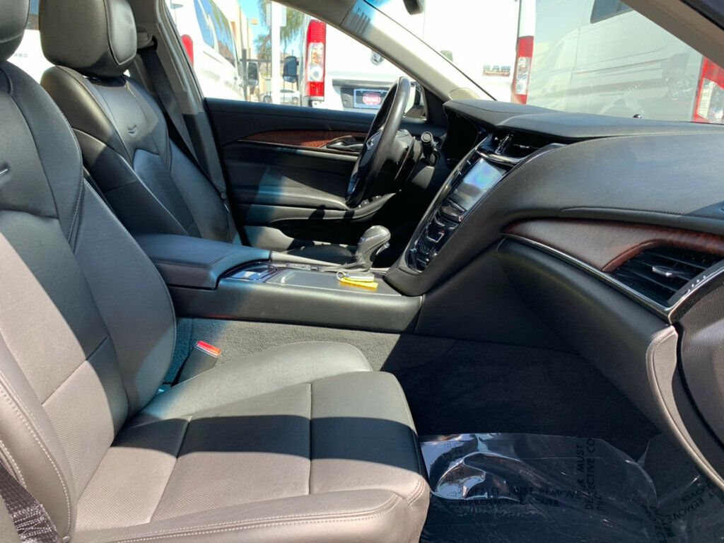 2018 Cadillac CTS Sedan Luxury photo 15