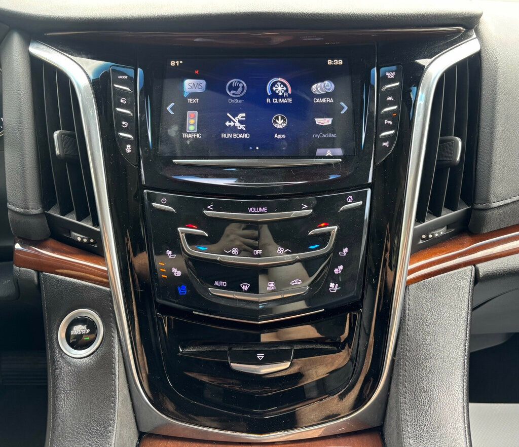 2018 Cadillac Escalade Premium Luxury photo 18