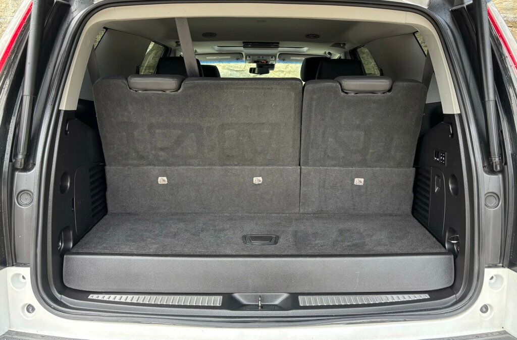 2018 Cadillac Escalade Premium Luxury photo 29