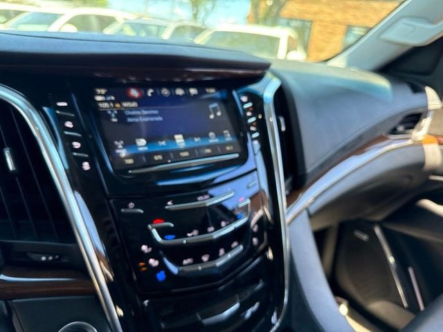 2018 Cadillac Escalade 4WD 4dr Luxury - 23043430 - 9