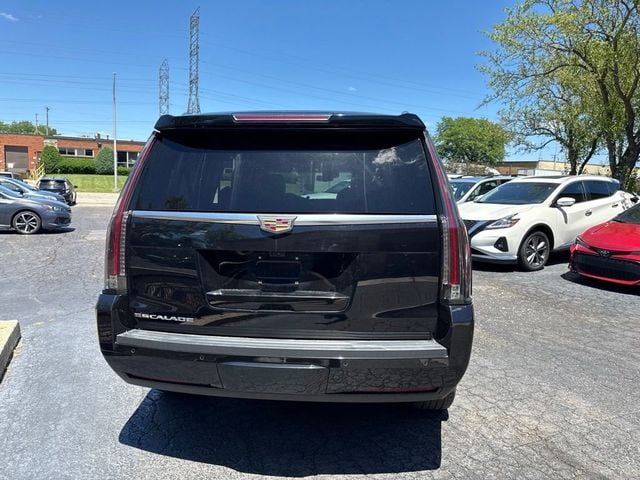 2018 Cadillac Escalade 4WD 4dr Luxury - 23043430 - 4