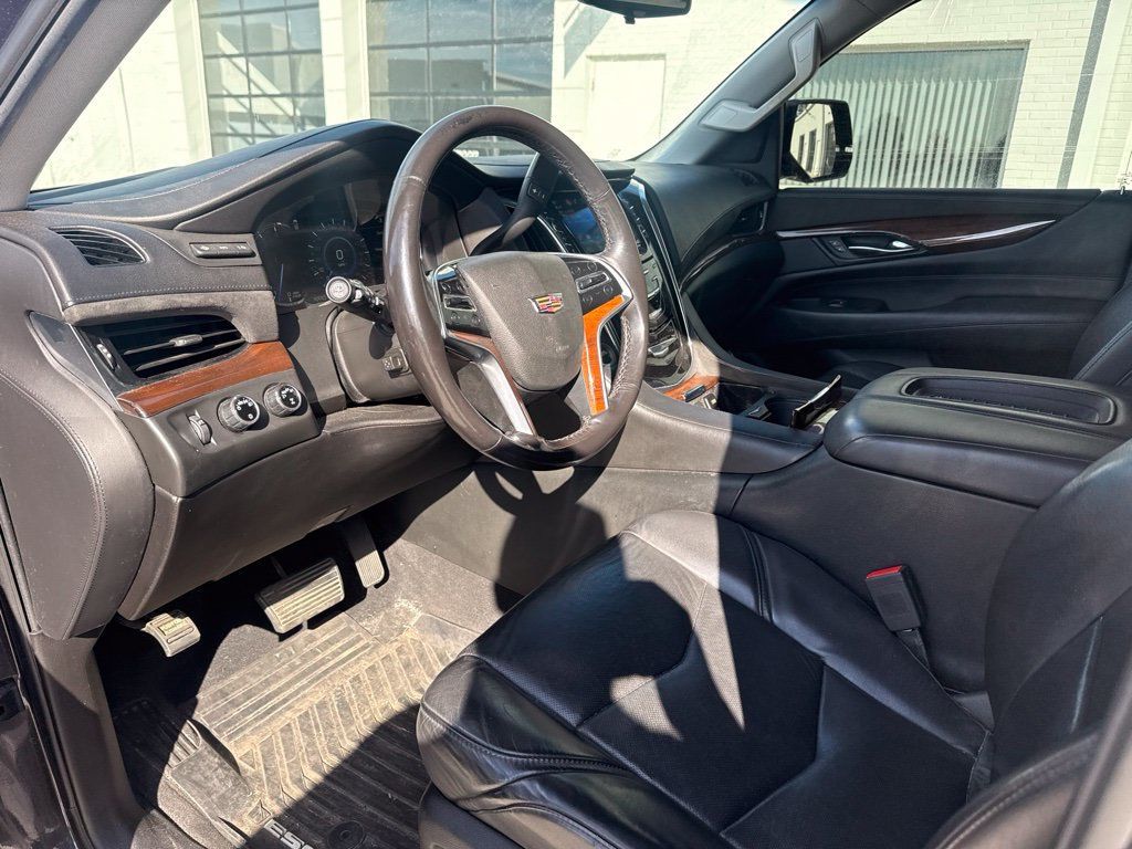 2018 Cadillac Escalade 4WD 4dr Luxury - 23087920 - 7