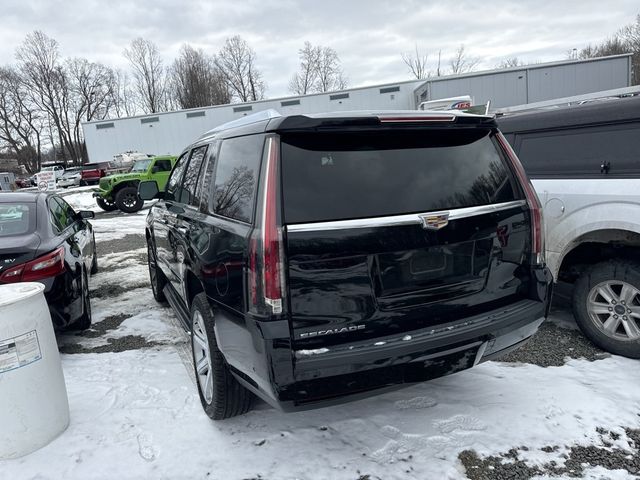 2018 Cadillac Escalade 4WD 4dr Luxury - 22740768 - 4