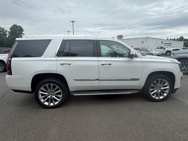 2018 Cadillac Escalade 4WD 4dr Luxury - 23046734 - 1