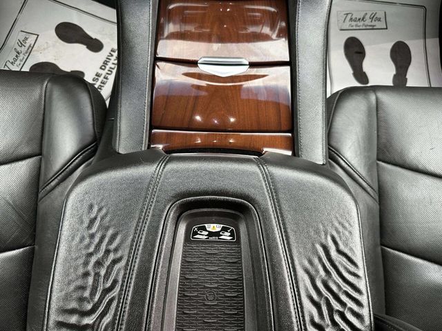 2018 Cadillac Escalade 4WD 4dr Luxury - 23020810 - 20