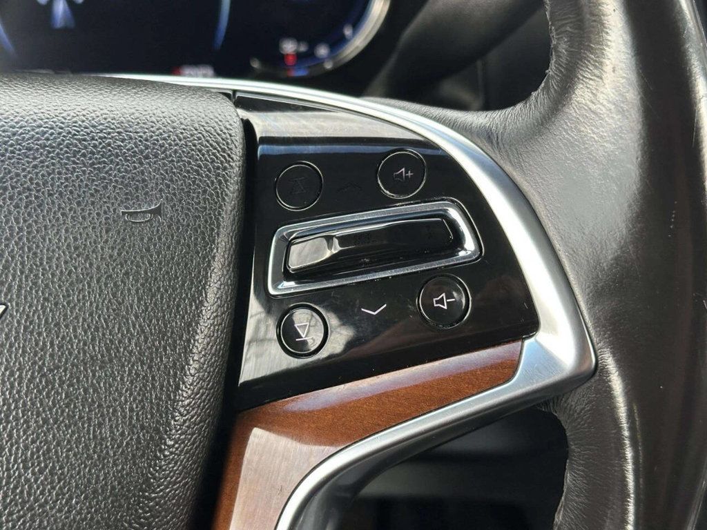 2018 Cadillac Escalade 4WD 4dr Luxury - 23020810 - 29