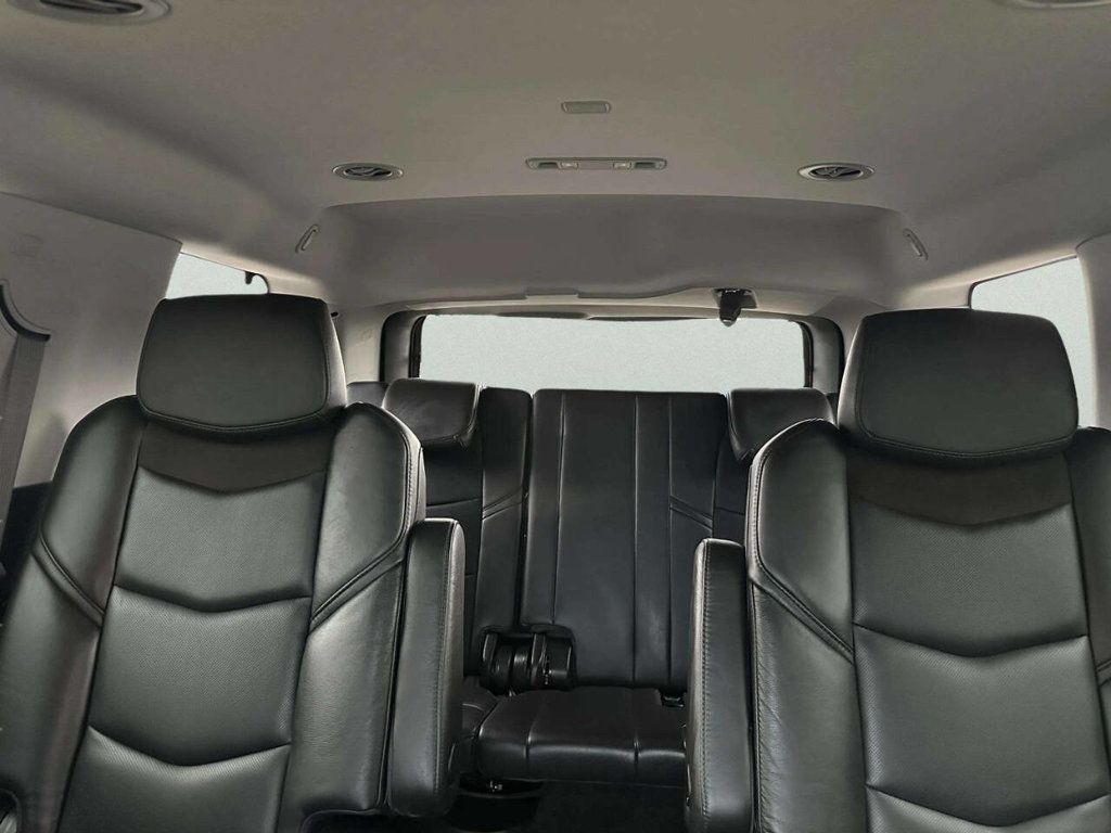 2018 Cadillac Escalade 4WD 4dr Luxury - 23020810 - 35