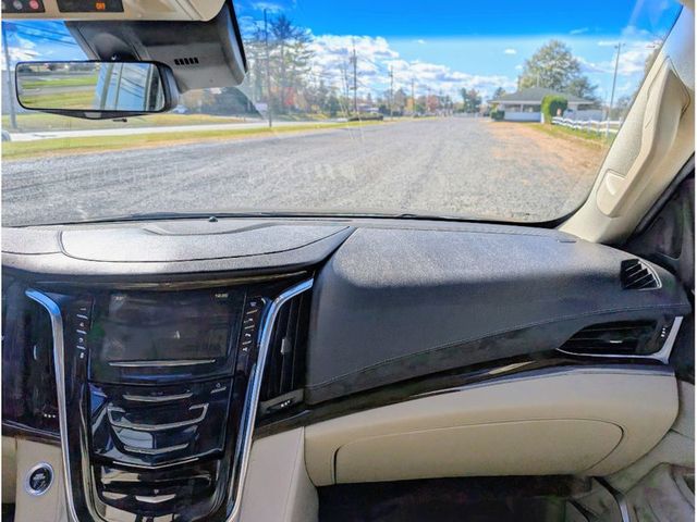 2018 Cadillac Escalade 4WD 4dr Luxury - 22943046 - 25