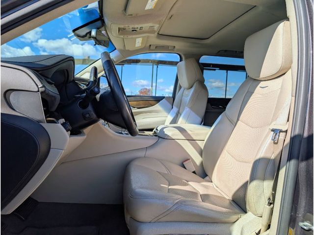 2018 Cadillac Escalade 4WD 4dr Luxury - 22962762 - 13