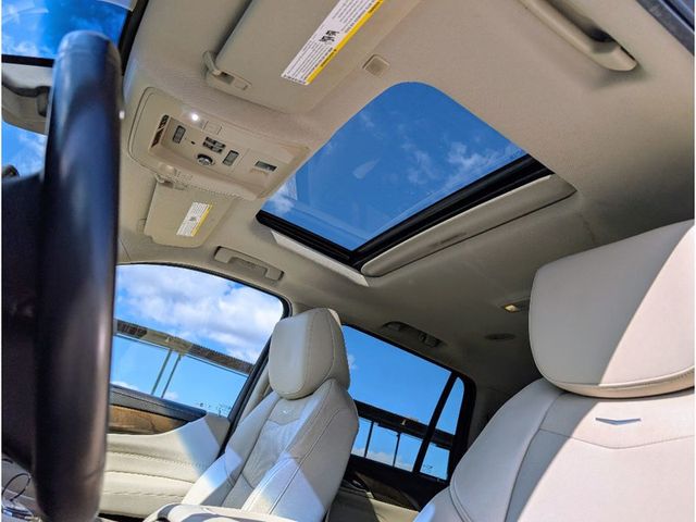 2018 Cadillac Escalade 4WD 4dr Luxury - 22962762 - 14