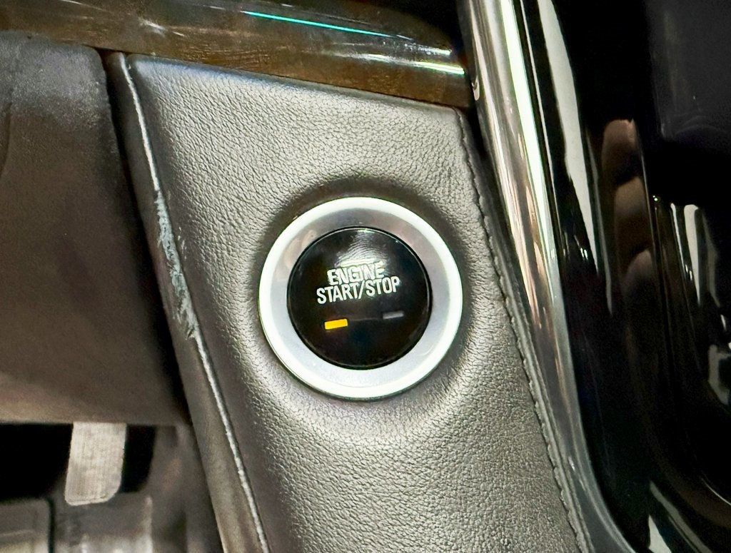 2018 Cadillac Escalade 4WD 4dr Platinum - 22926083 - 17