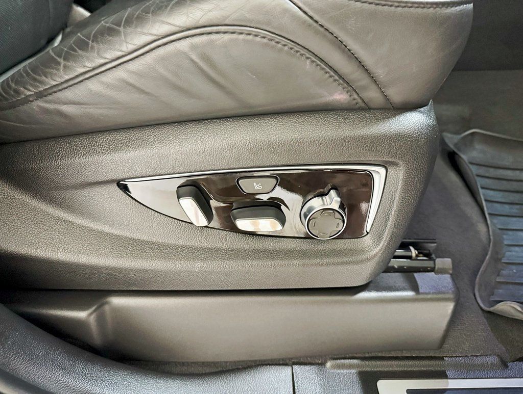 2018 Cadillac Escalade 4WD 4dr Platinum - 22926083 - 45