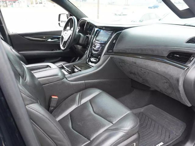 2018 Cadillac Escalade 4WD 4dr Platinum - 22322520 - 23