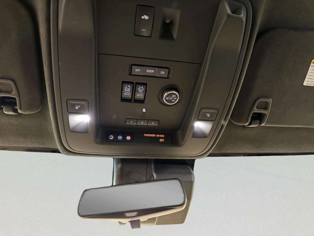 2018 Cadillac Escalade 4WD 4dr Platinum - 23003899 - 26