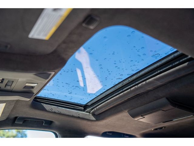 2018 Cadillac Escalade 4WD 4dr Platinum - 22931897 - 16