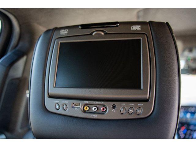 2018 Cadillac Escalade 4WD 4dr Platinum - 22931897 - 17