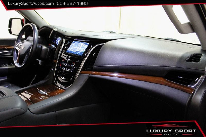 2018 Cadillac Escalade 4WD 4dr Premium Luxury - 22387758 - 4