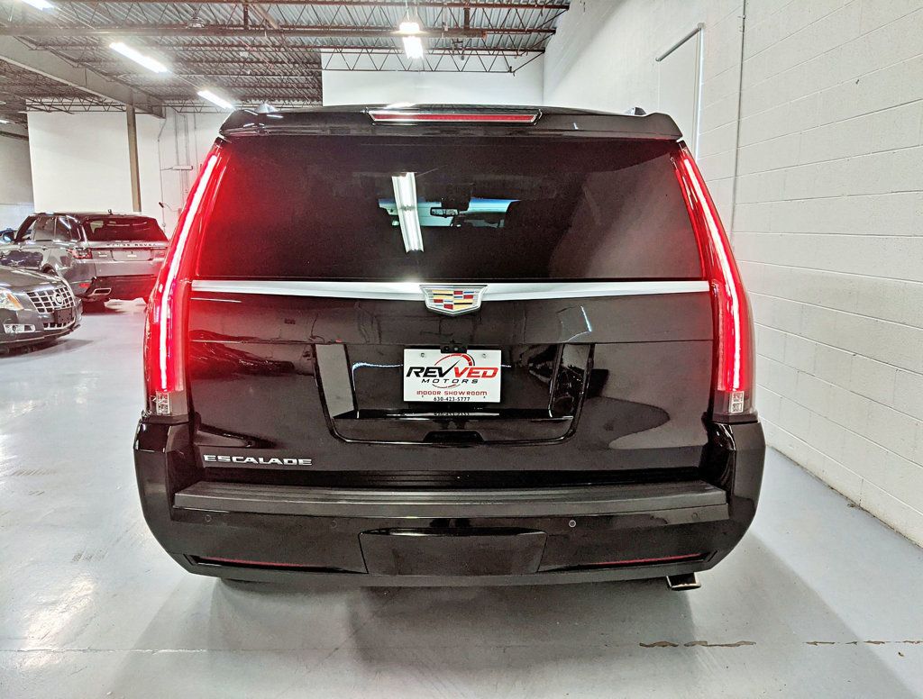 2018 Cadillac Escalade 4WD 4dr Premium Luxury - 22474161 - 5