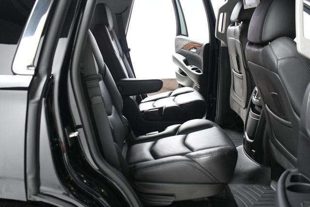 2018 Cadillac Escalade 4WD 4dr Premium Luxury - 22465772 - 36