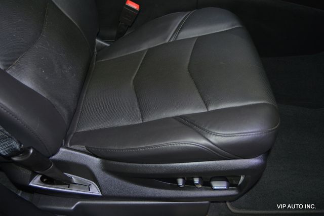 2018 Cadillac Escalade 4WD 4dr Premium Luxury - 22999367 - 17