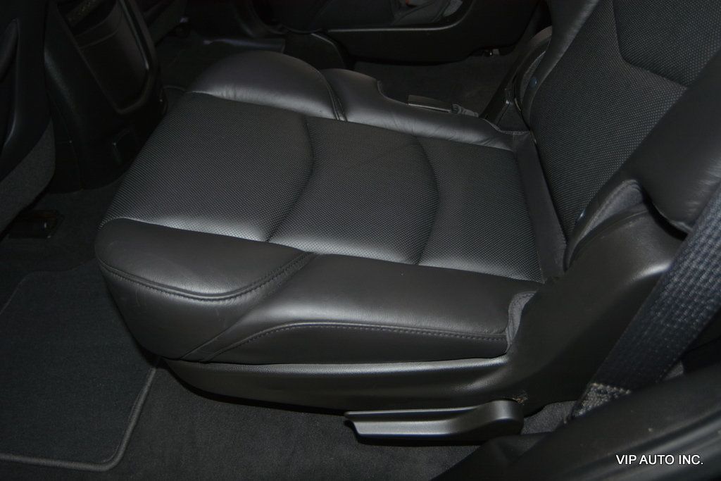 2018 Cadillac Escalade 4WD 4dr Premium Luxury - 22999367 - 25