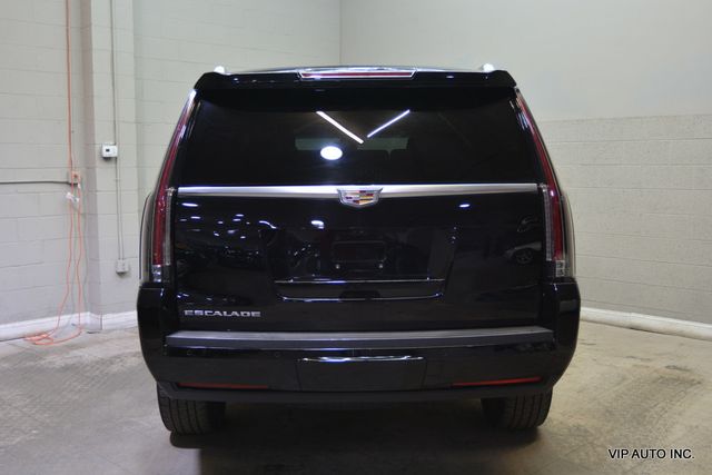 2018 Cadillac Escalade 4WD 4dr Premium Luxury - 22999367 - 39