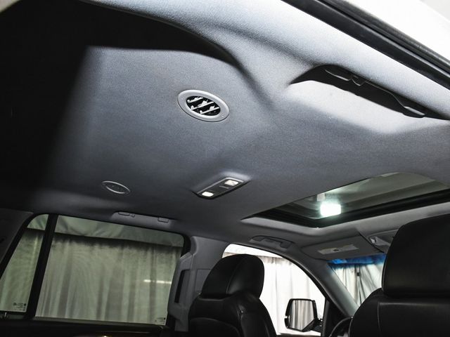 2018 Cadillac Escalade Luxury - 22976490 - 46