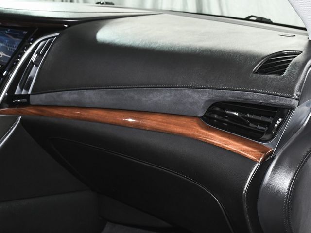 2018 Cadillac Escalade Luxury - 22976490 - 56