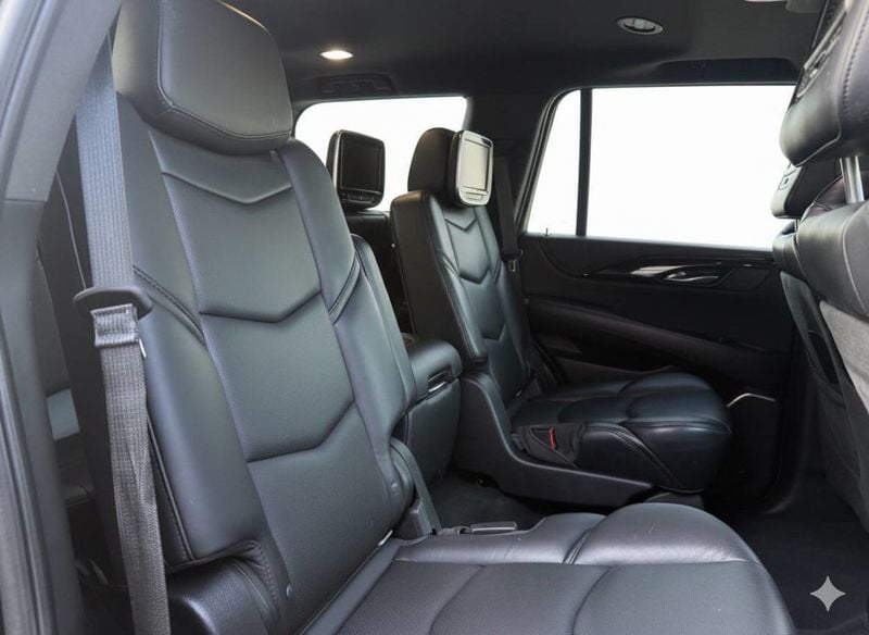 2018 Cadillac Escalade Platinum 4x4 4dr SUV - 22933184 - 15