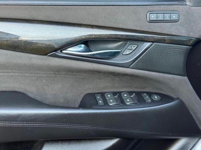 2018 Cadillac Escalade Platinum 4x4 4dr SUV - 22933184 - 19