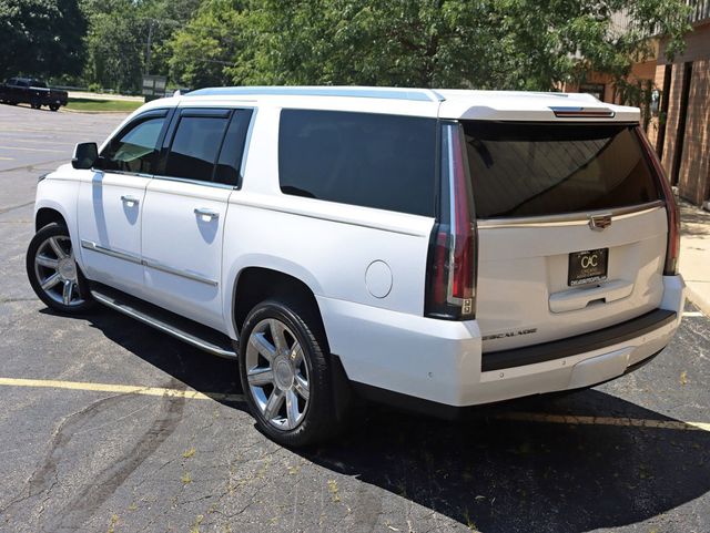 2018 Cadillac Escalade ESV 4WD 4dr Luxury - 23052631 - 9