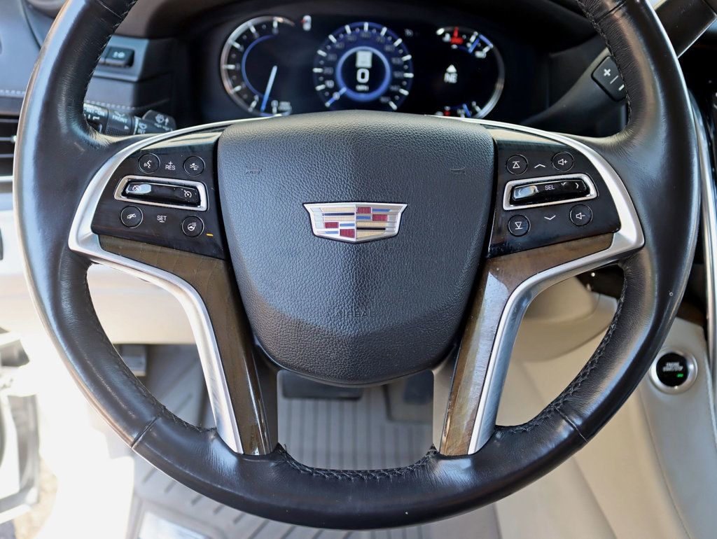 2018 Cadillac Escalade ESV 4WD 4dr Luxury - 23052631 - 11